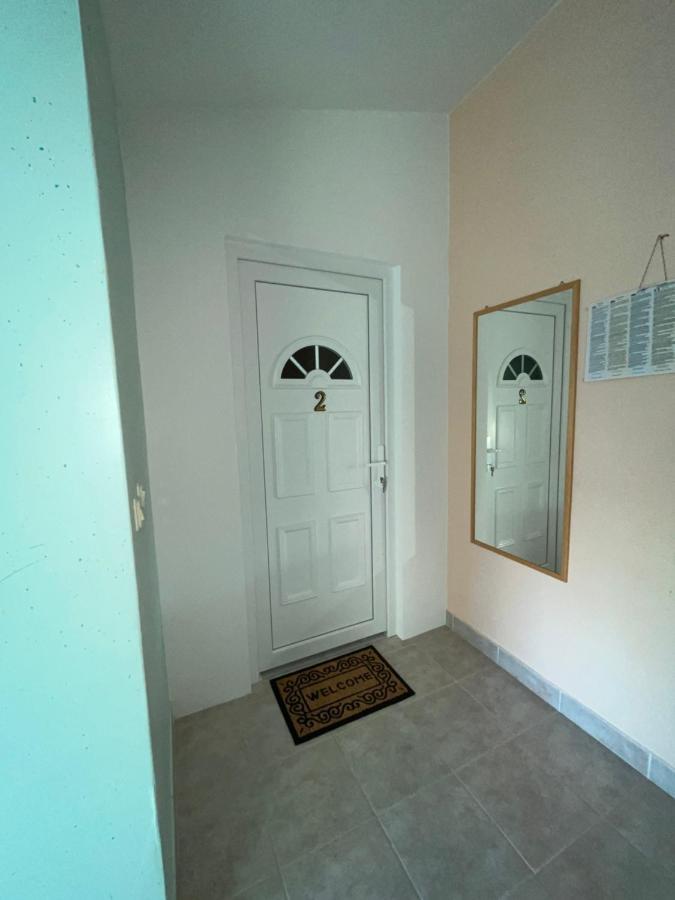 Family Holiday Apartments Lucia Vodice Buitenkant foto